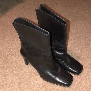 SOLD. NINE WEST leather Boots
